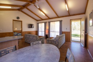 Euston Club Resort Cabin 9 dining